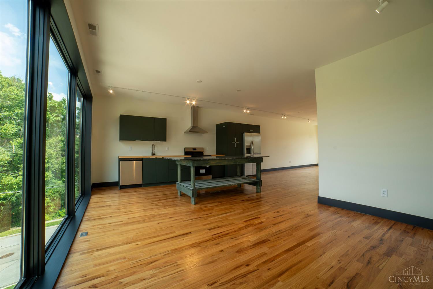 3545 Eden Avenue Property Photo 8