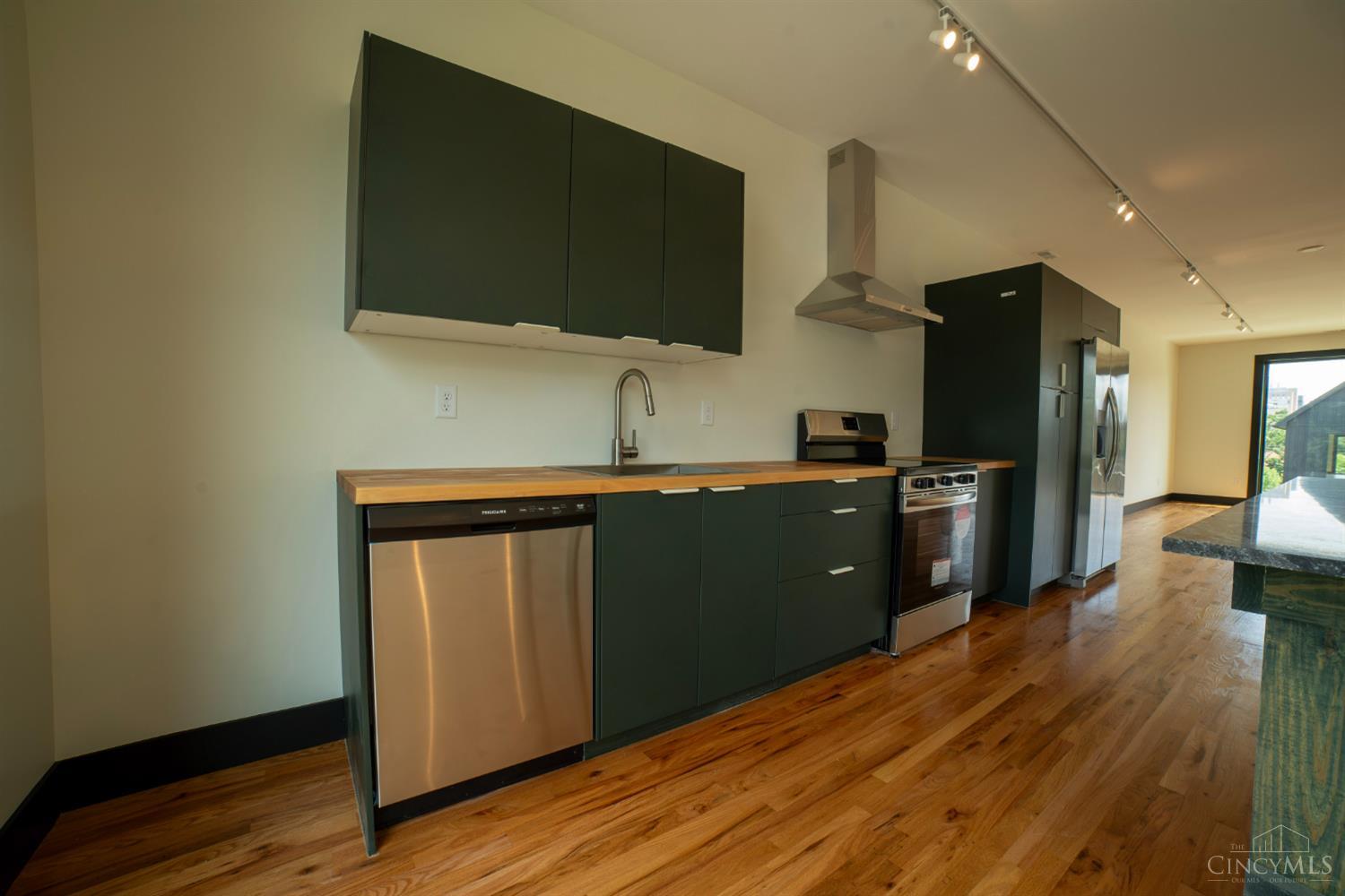 3545 Eden Avenue Property Photo 12