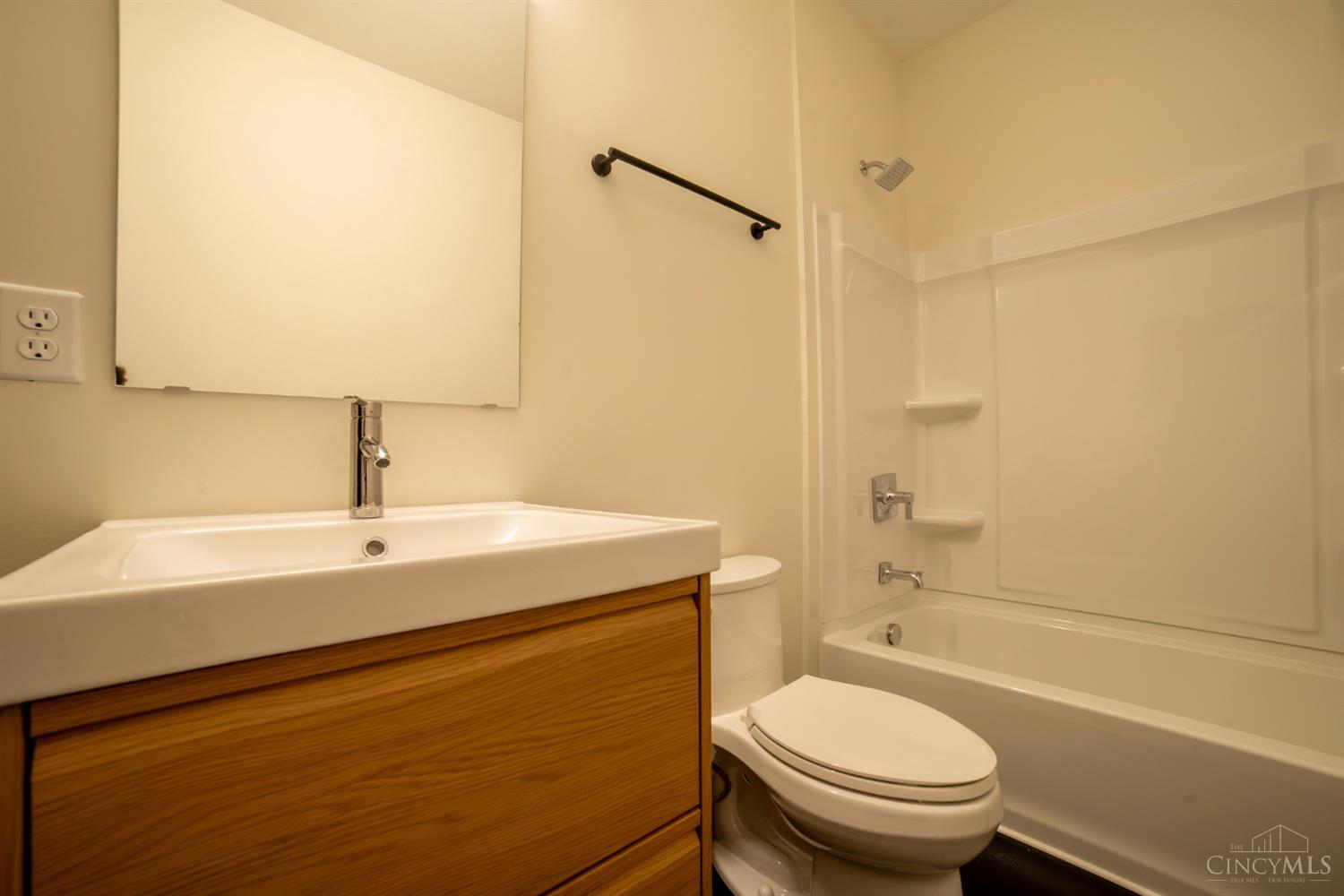3545 Eden Avenue Property Photo 17