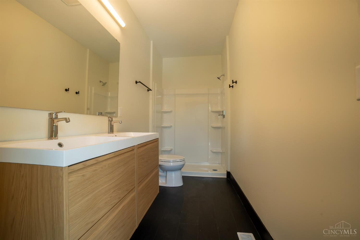 3545 Eden Avenue Property Photo 23