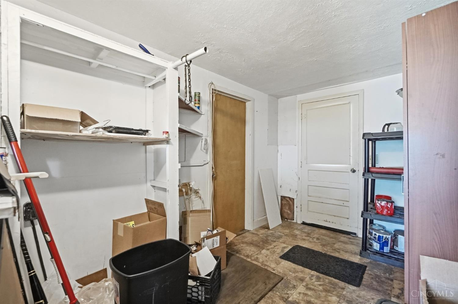 2117 Cardinal Avenue Property Photo 7
