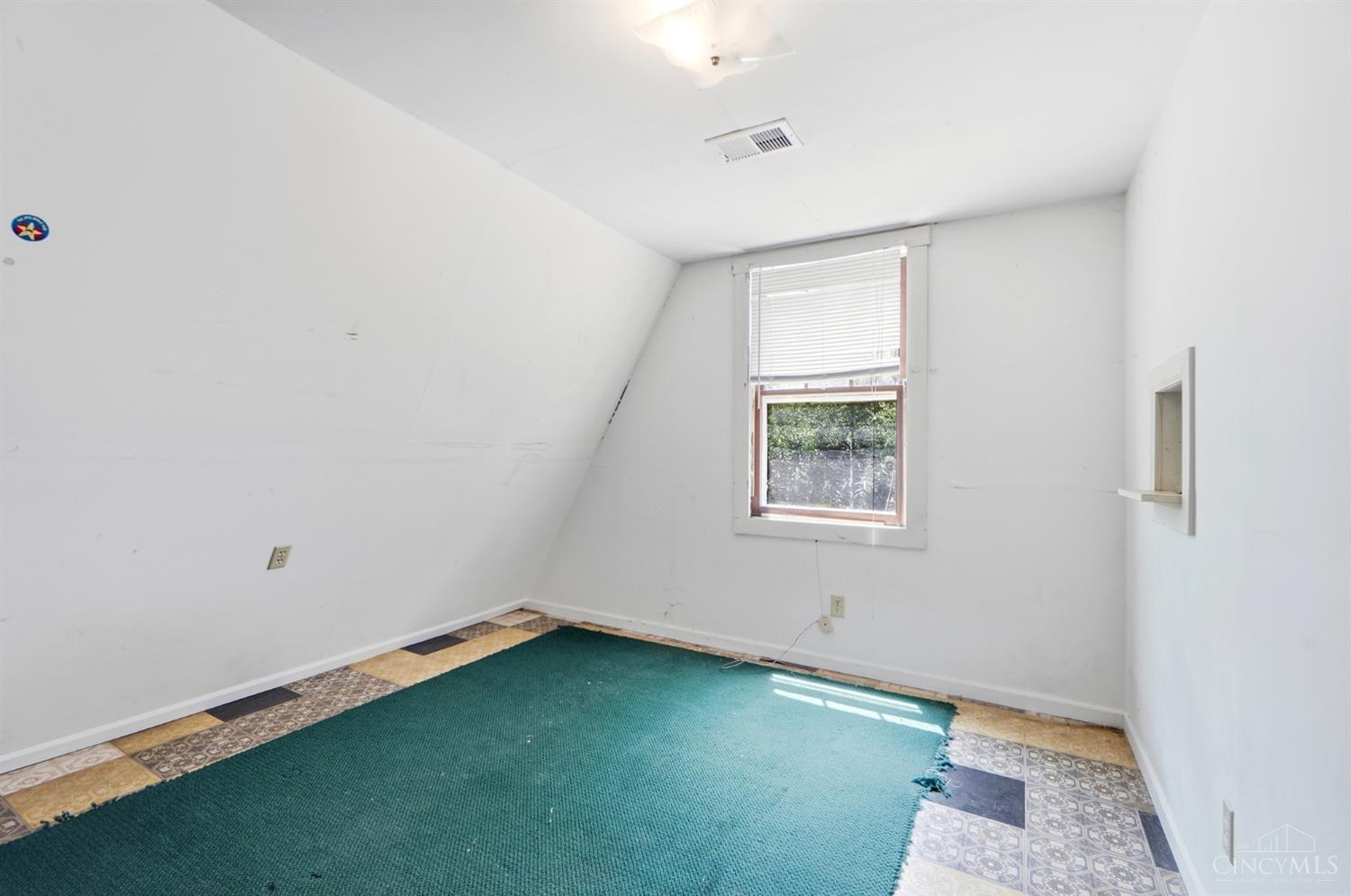 2117 Cardinal Avenue Property Photo 16