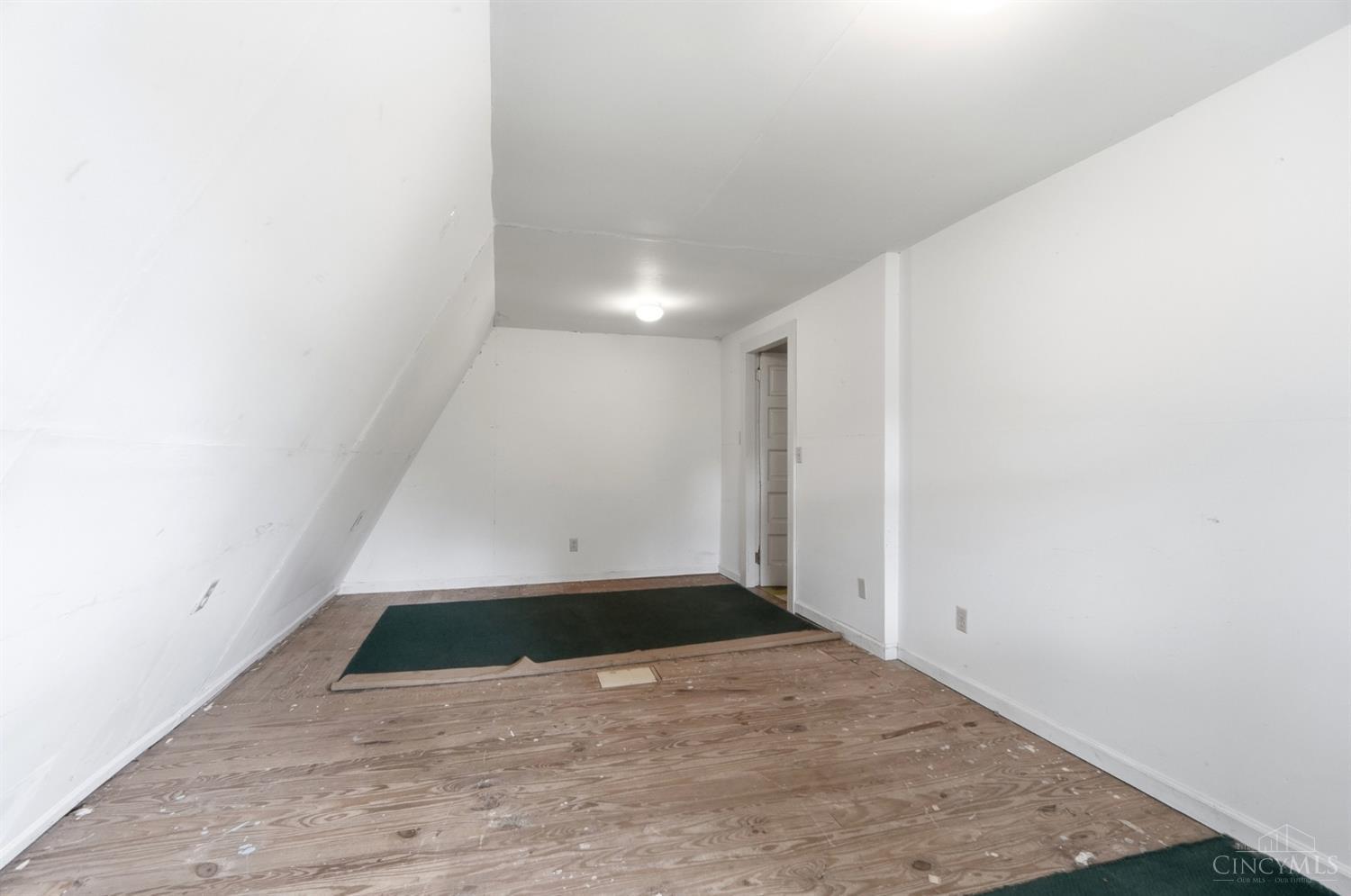 2117 Cardinal Avenue Property Photo 19