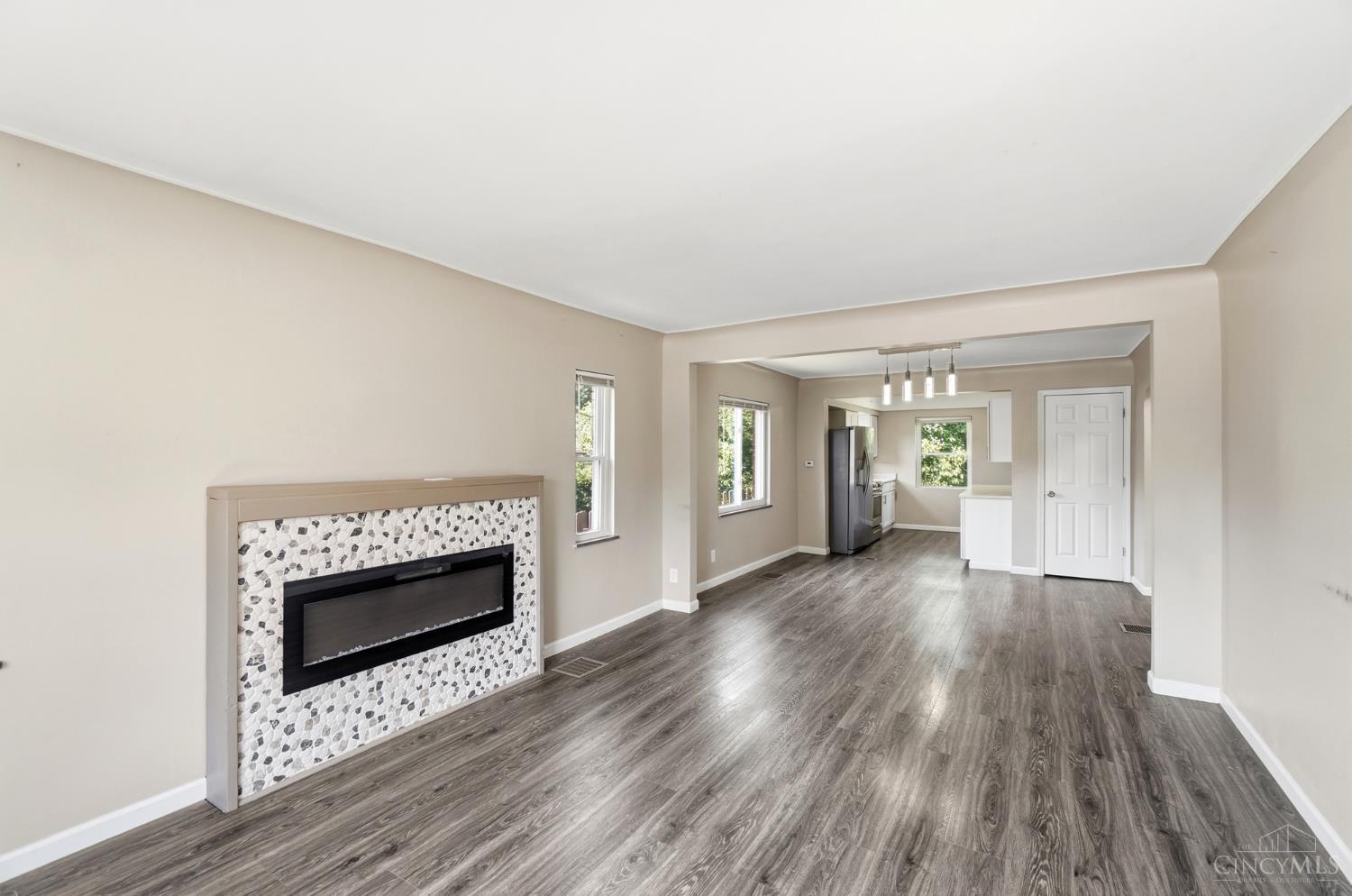 6109 Argus Road Property Photo 12