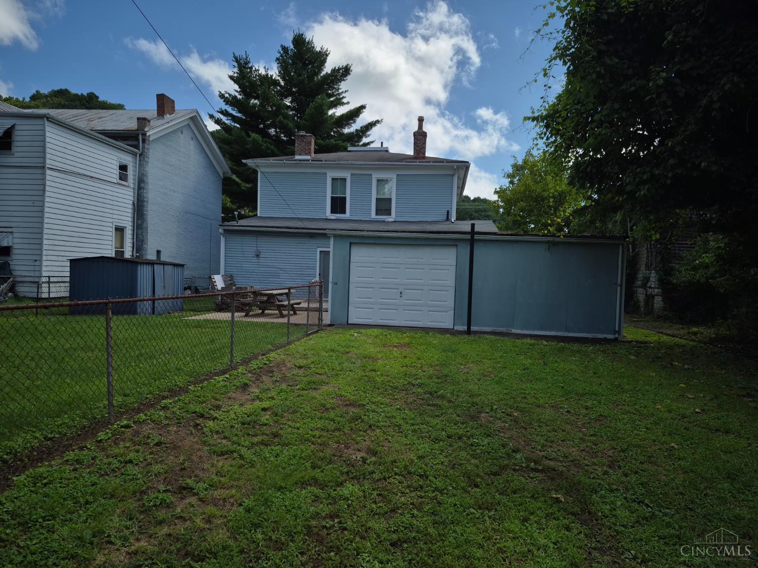 25 Third Street Property Photo 3