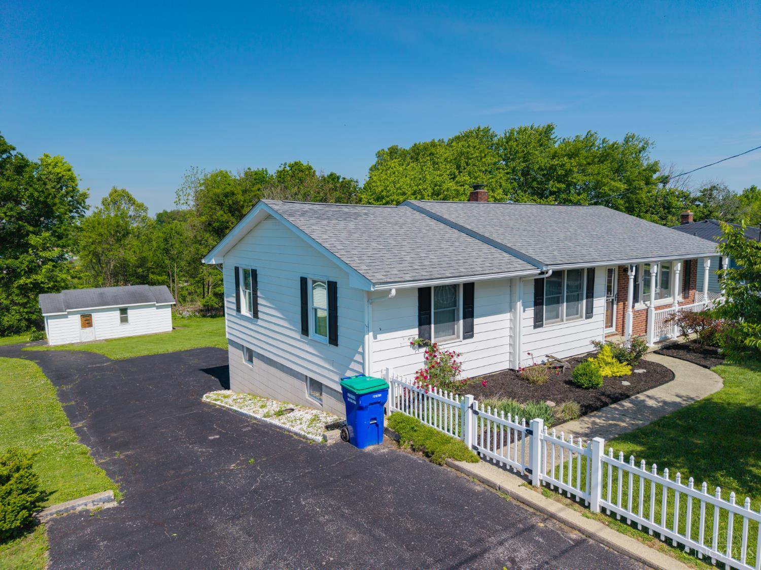 20 Highland Drive Property Photo 1