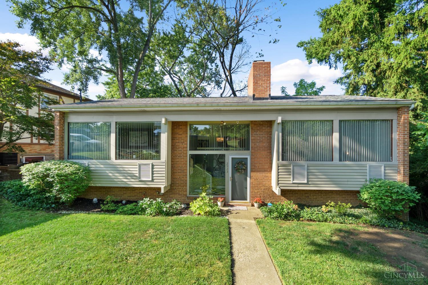 2923 Compton Road Property Photo 1