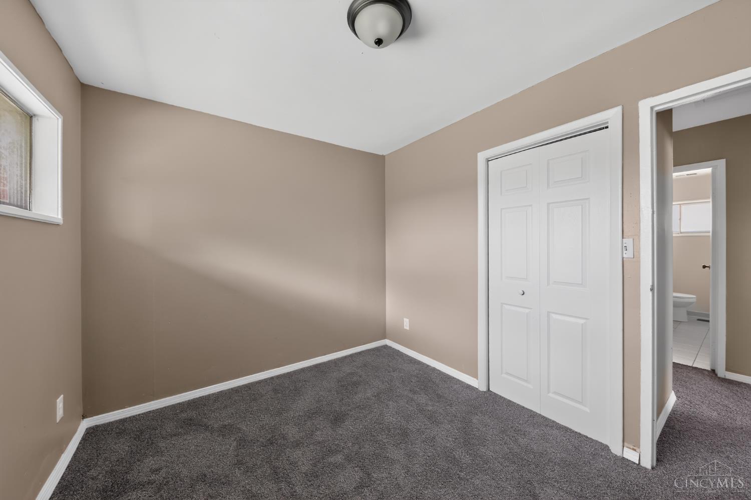 1282 Aldrich Avenue Property Photo 10