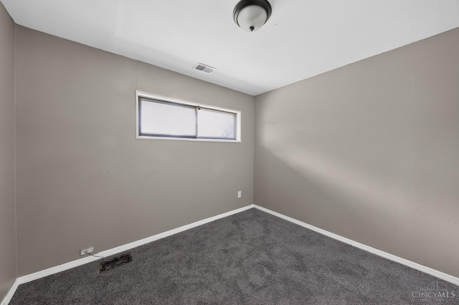 1282 Aldrich Avenue Property Photo 14