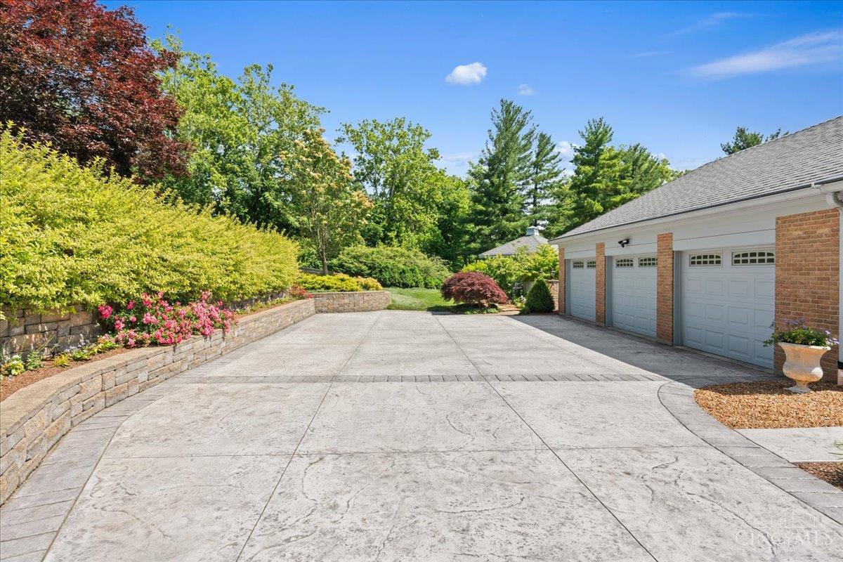 436 Heathgate Road Property Photo 2