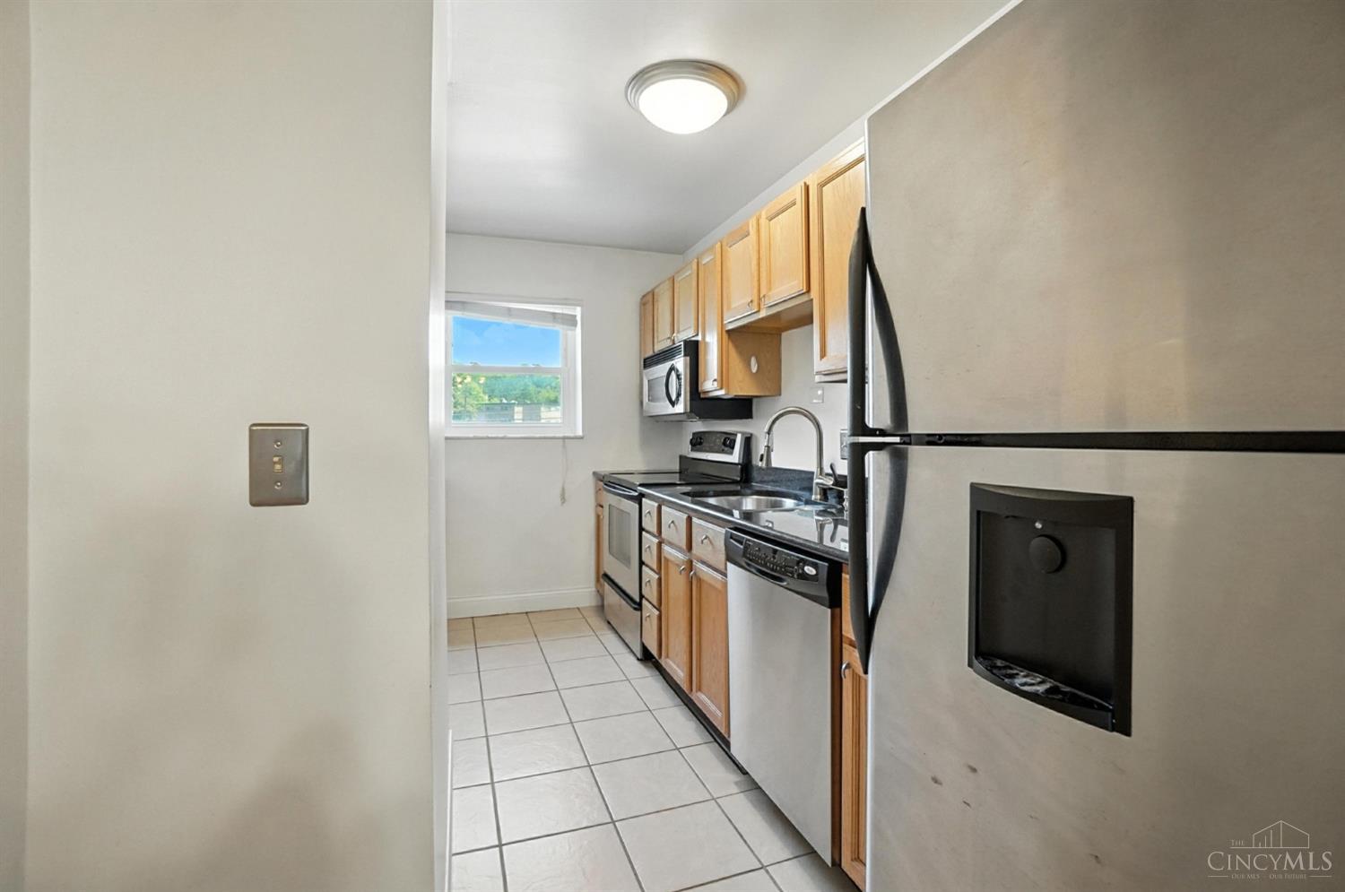 2270 Madison Road Property Photo 16