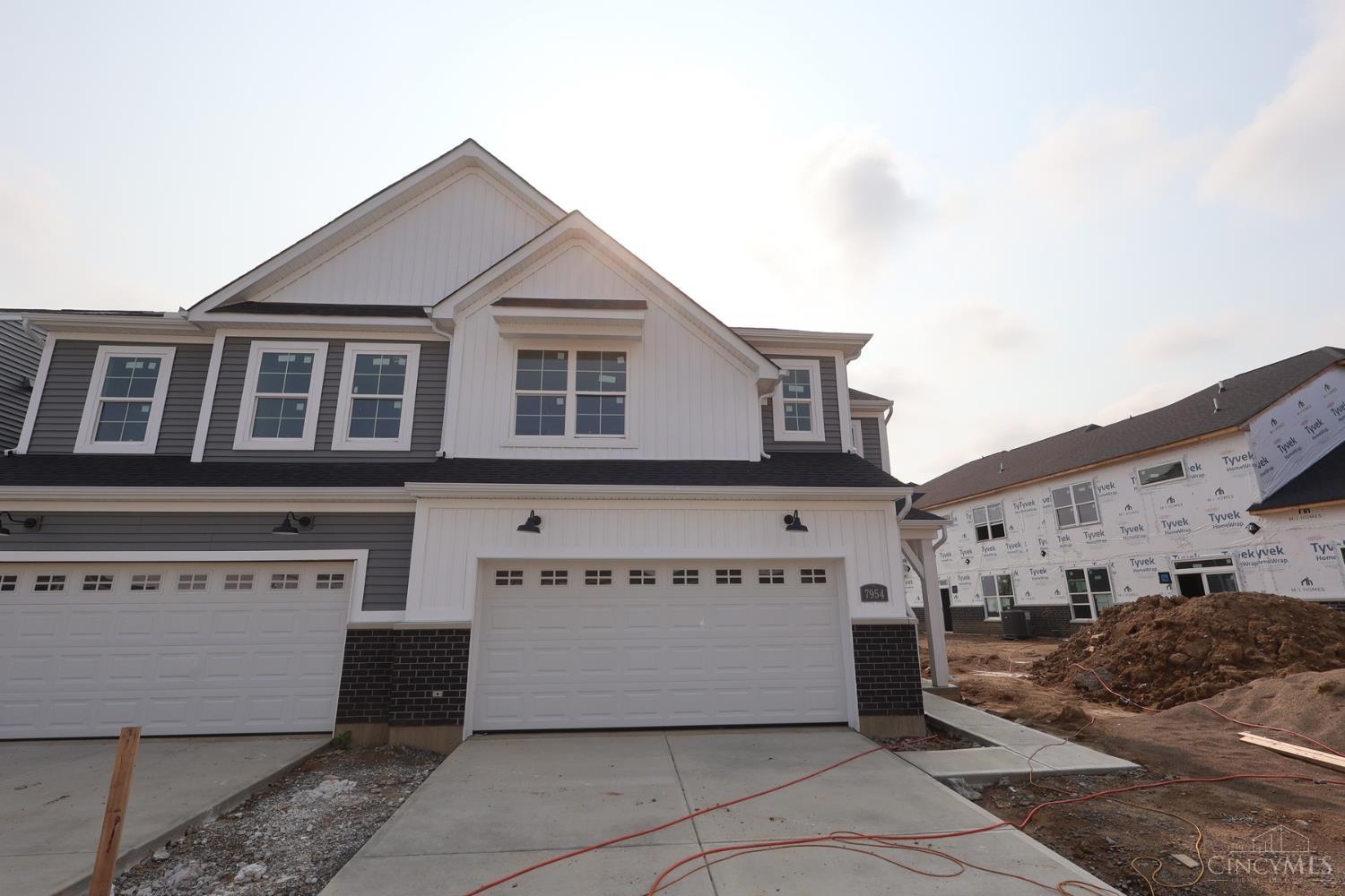 7954 Monet Drive Property Photo 1