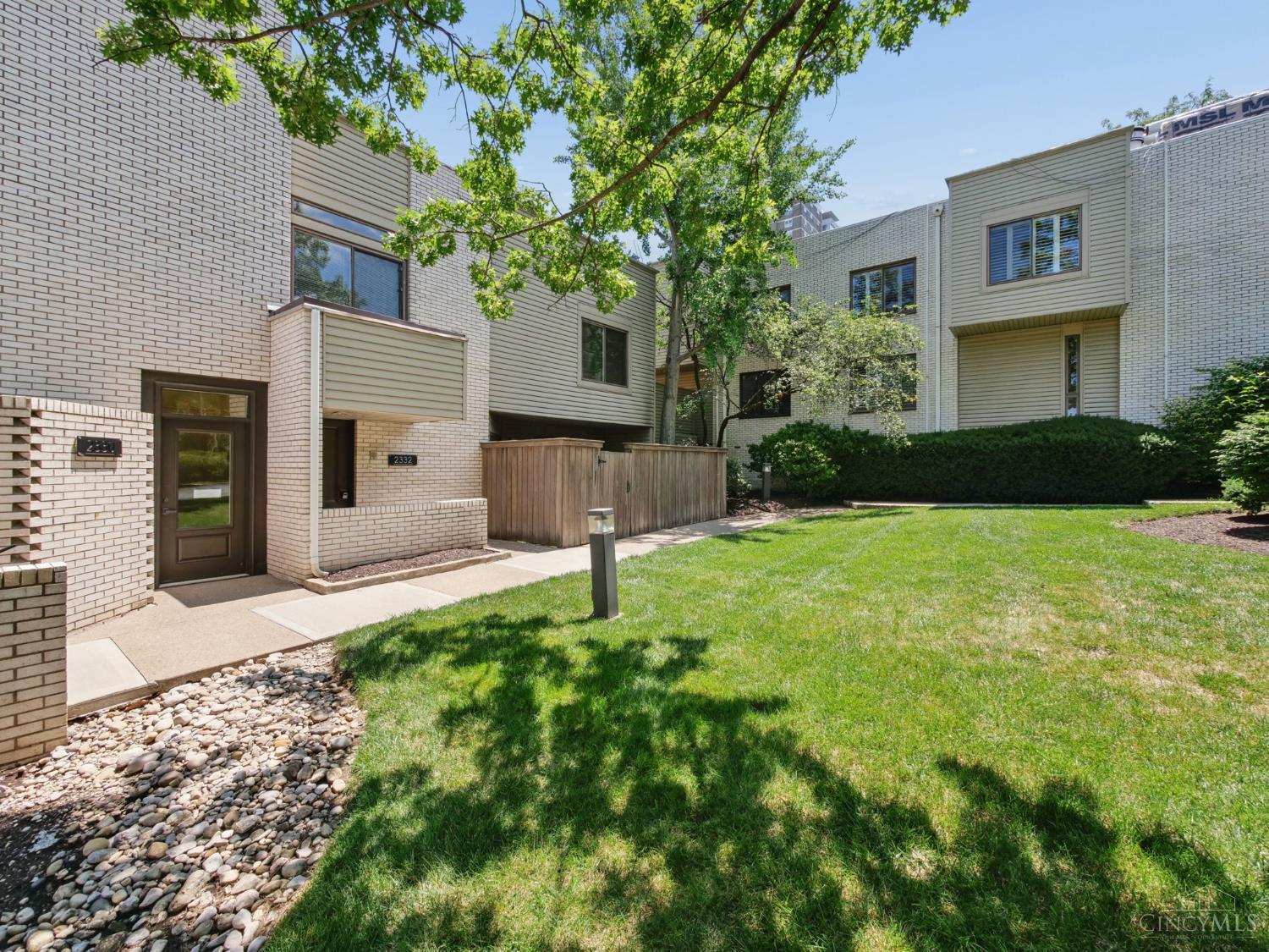 2332 Dana Avenue Property Photo 4