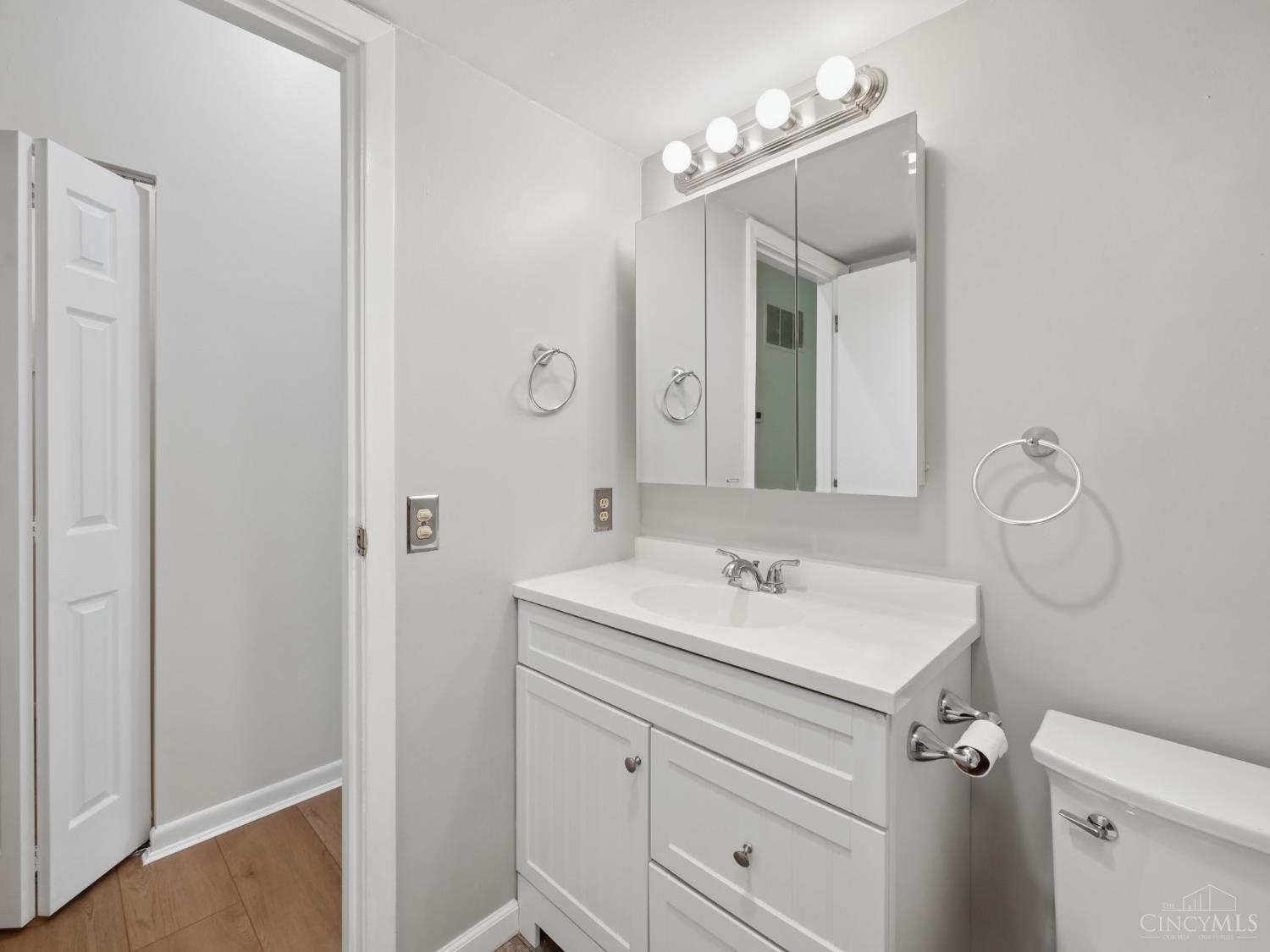 2332 Dana Avenue Property Photo 18