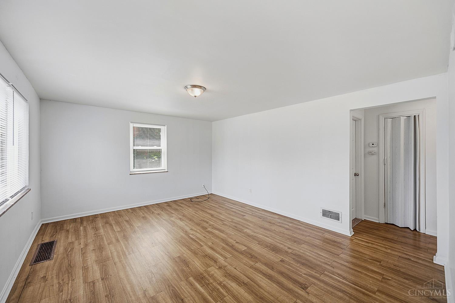 2532 Rack Court Property Photo 3