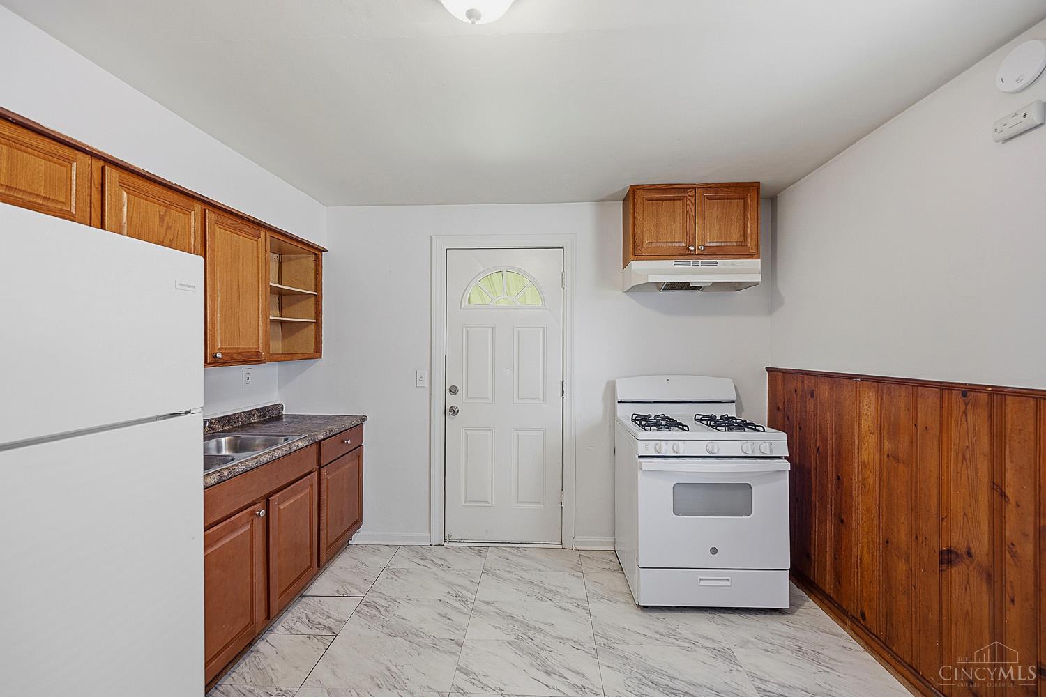 2532 Rack Court Property Photo 5