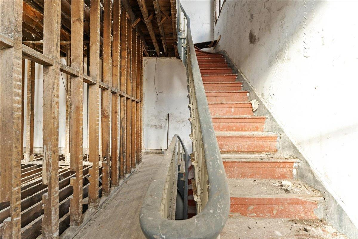 1900 Colerain Avenue Property Photo 6