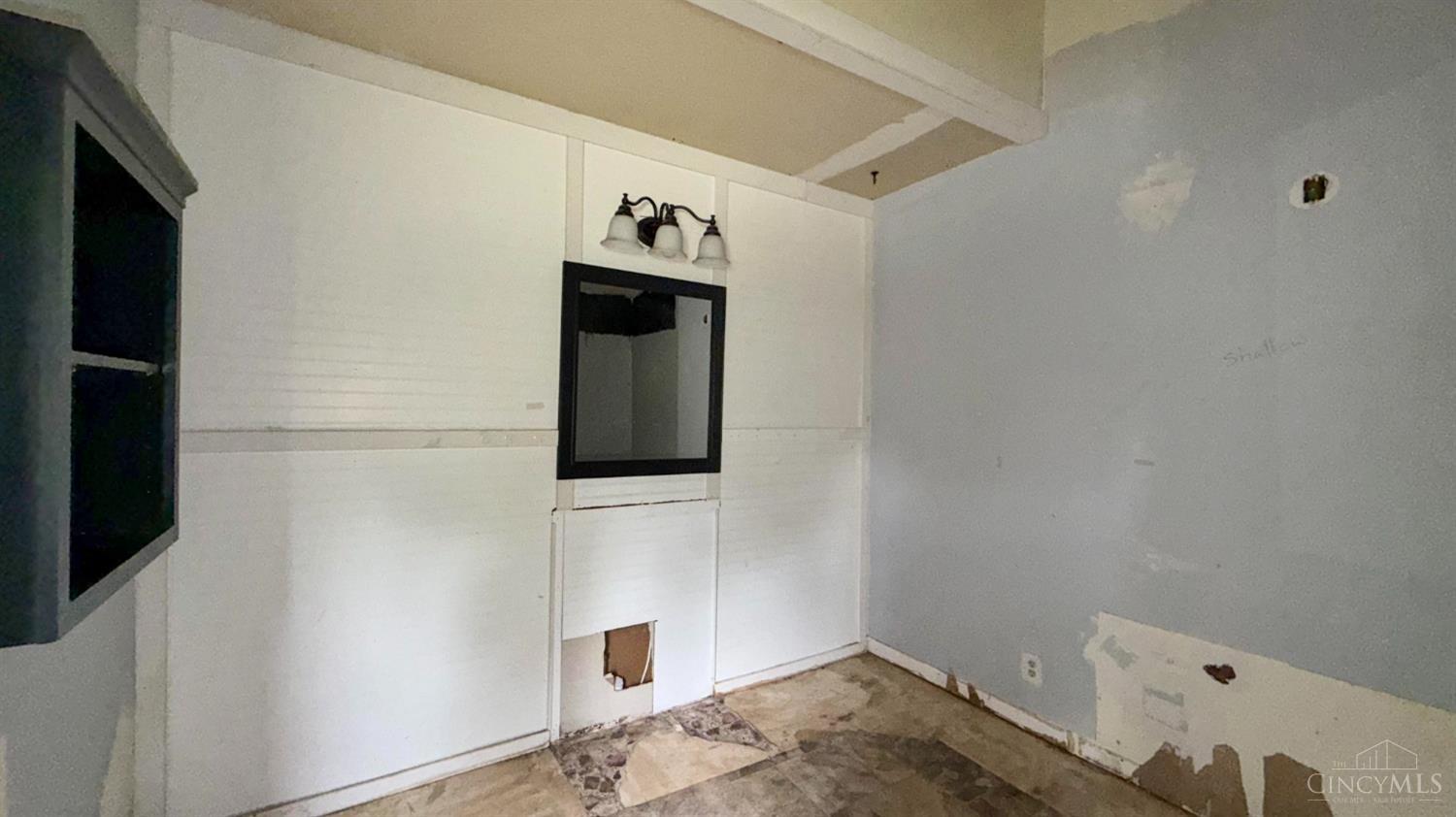 31 Cuba Avenue Property Photo 24