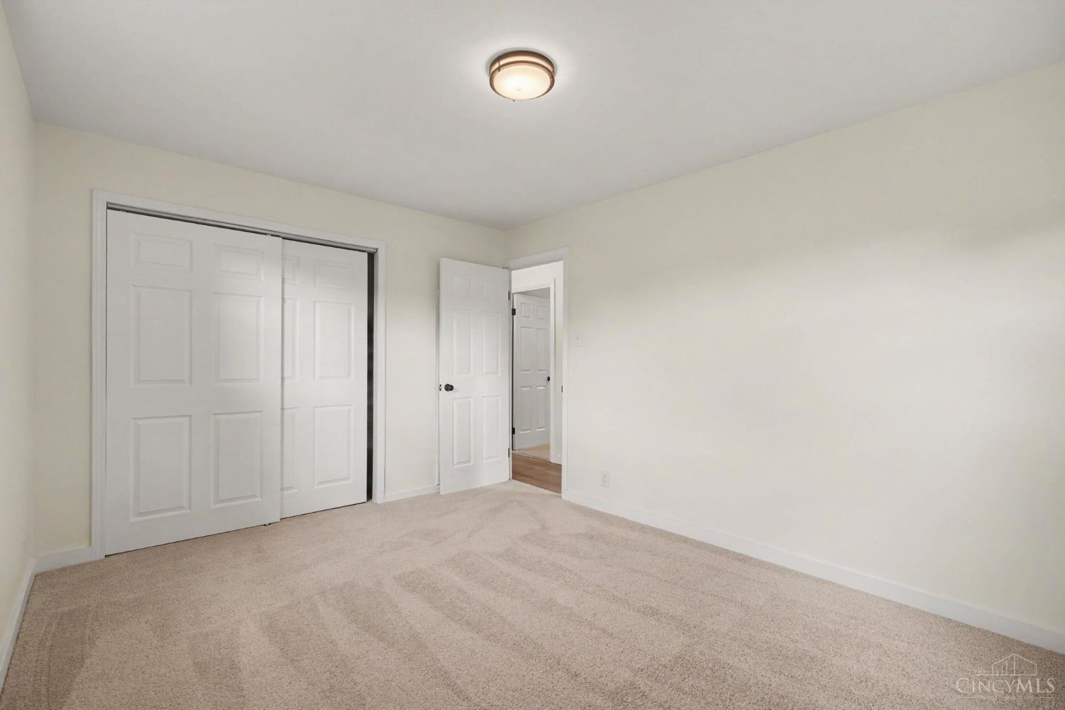 729 Walter Avenue Property Photo 13