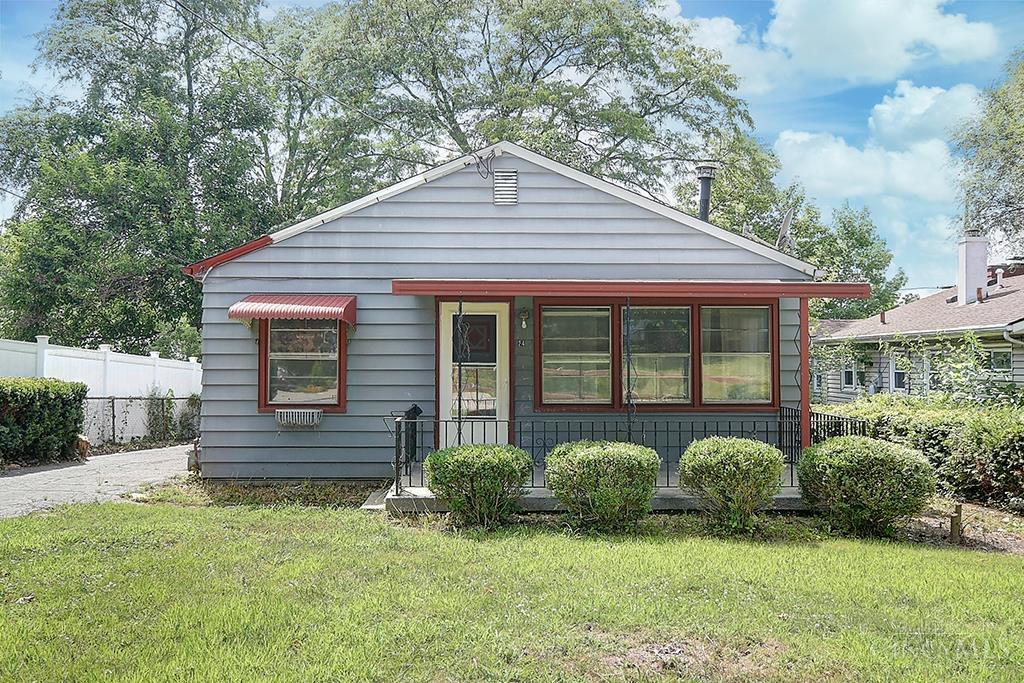 24 Forest Glen Drive Property Photo 1