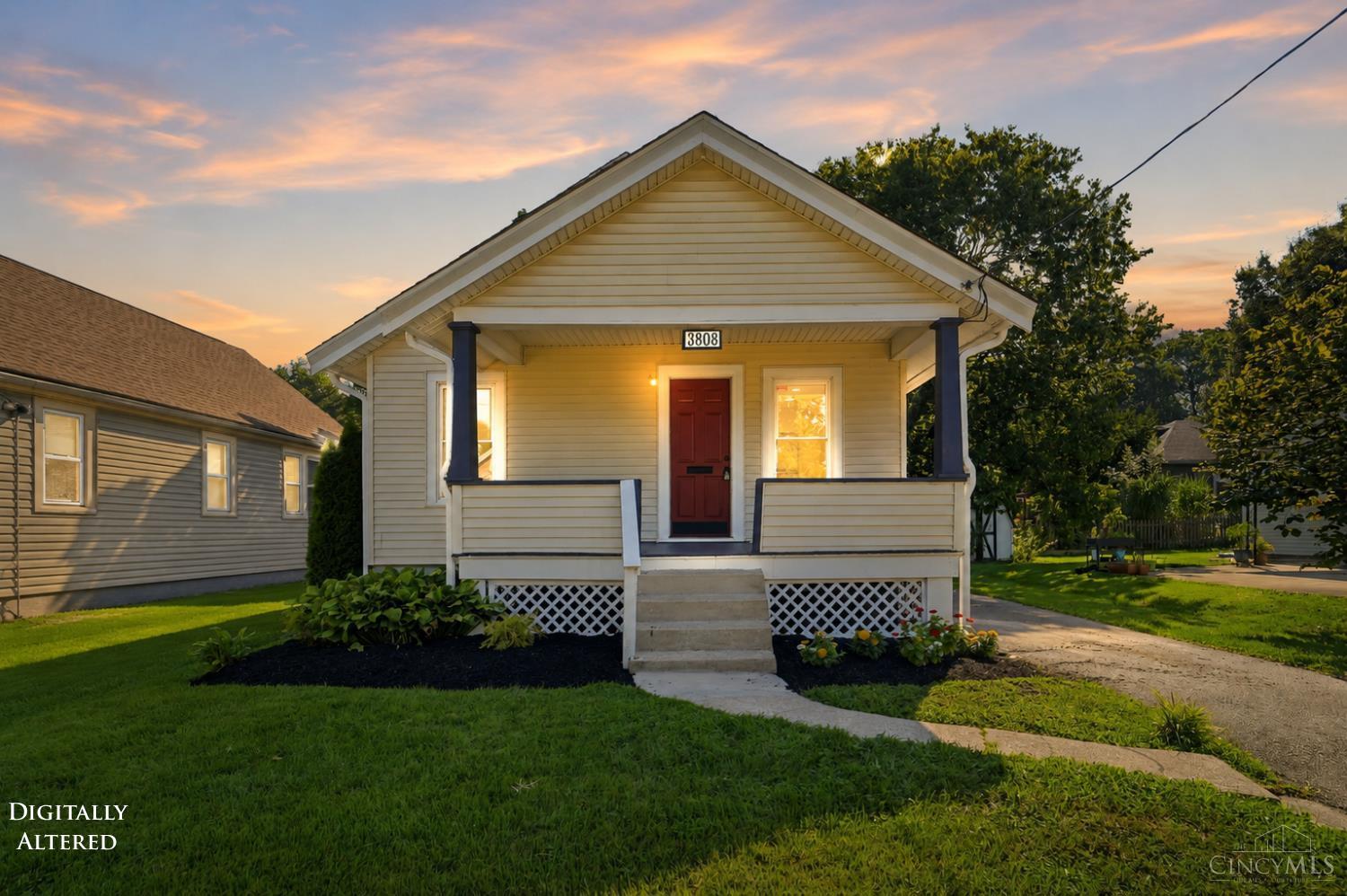 3808 Camden Avenue Property Photo 1