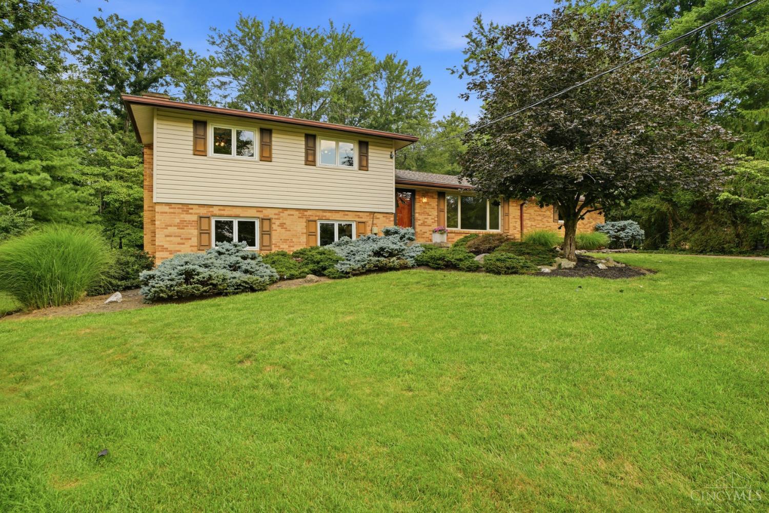10789 Kinglet Circle Property Photo 1