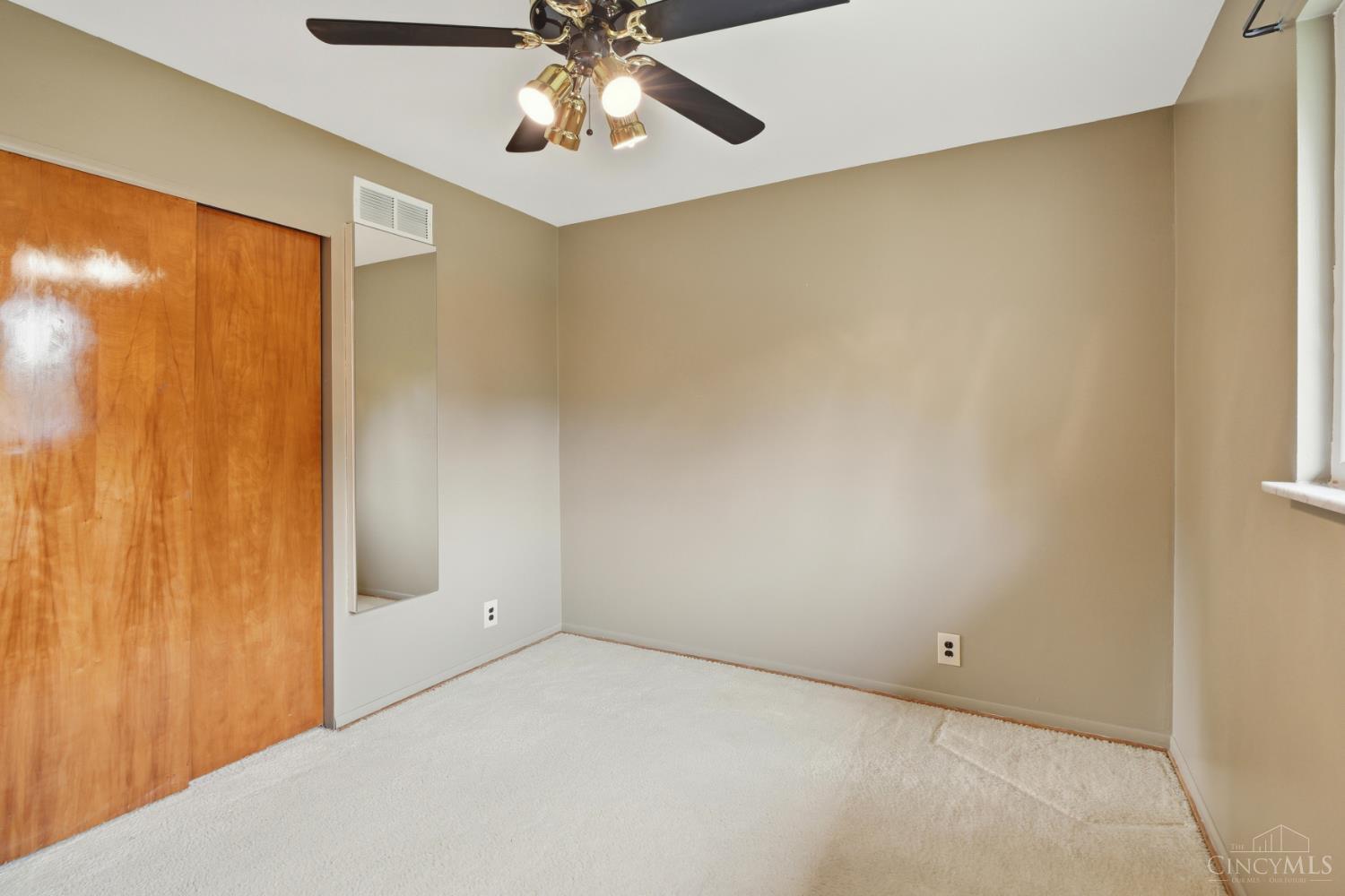 10789 Kinglet Circle Property Photo 24