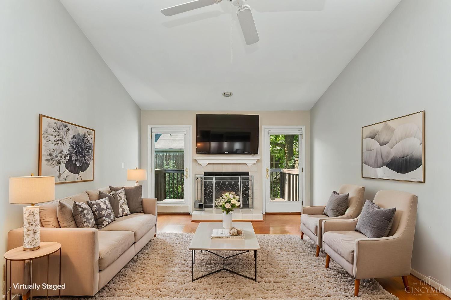 5477 Hanover Circle Property Photo 4