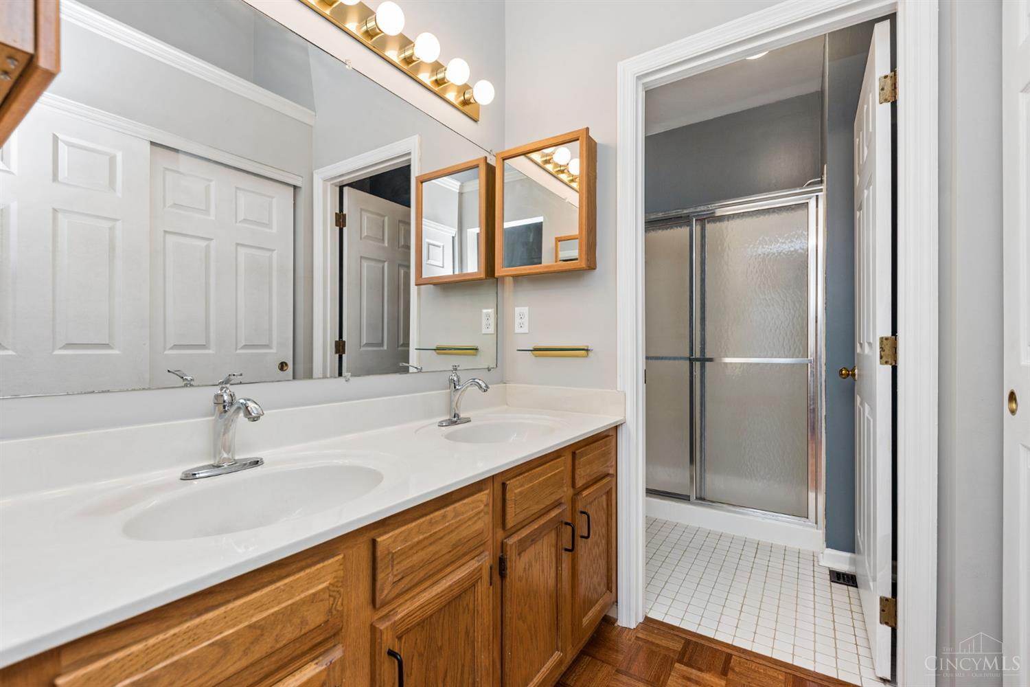 5477 Hanover Circle Property Photo 17
