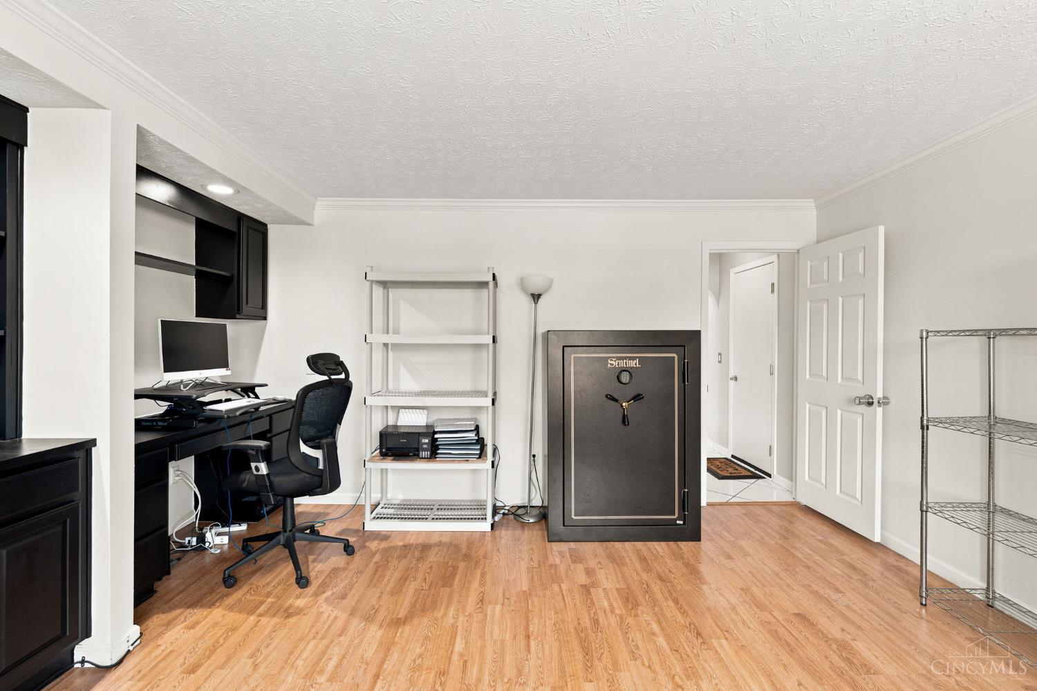 5394 Meadow Breeze Drive Property Photo 11
