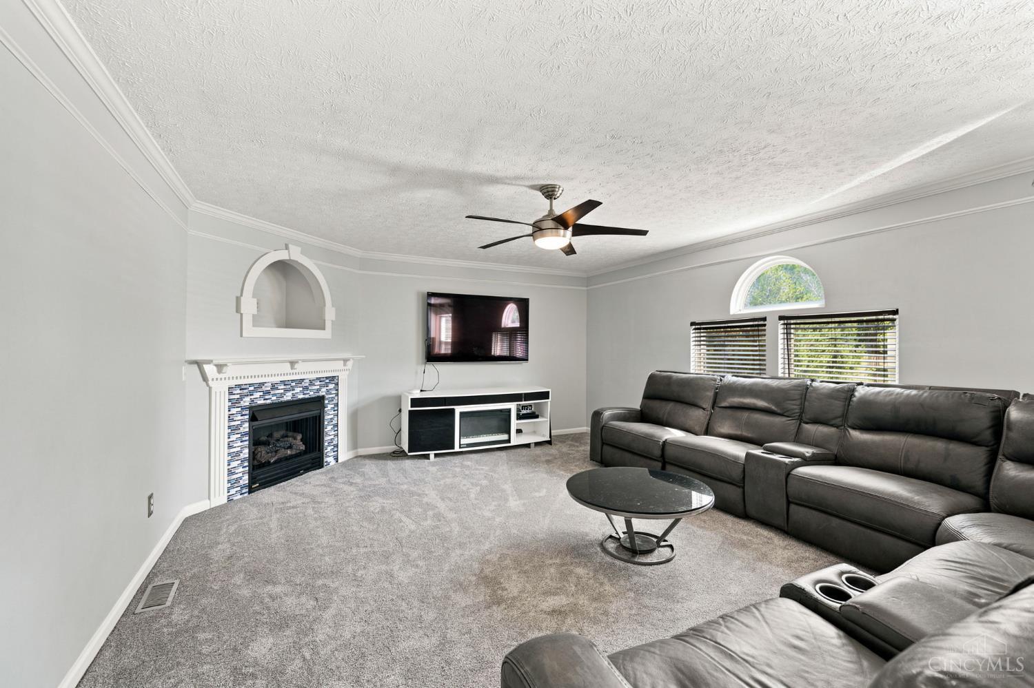 5394 Meadow Breeze Drive Property Photo 13