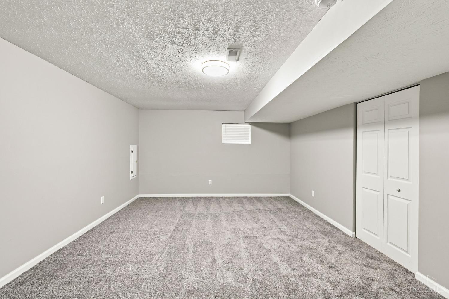 5394 Meadow Breeze Drive Property Photo 31