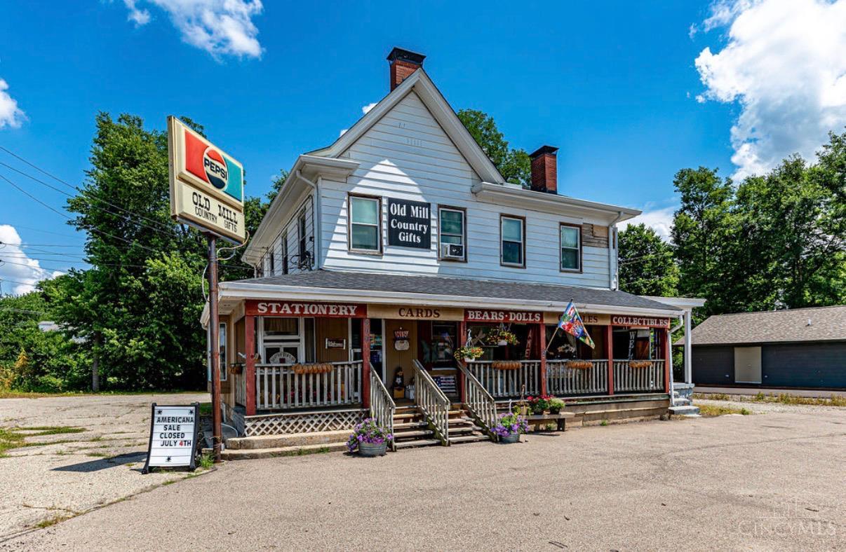 800 Walnut Street Property Photo 1