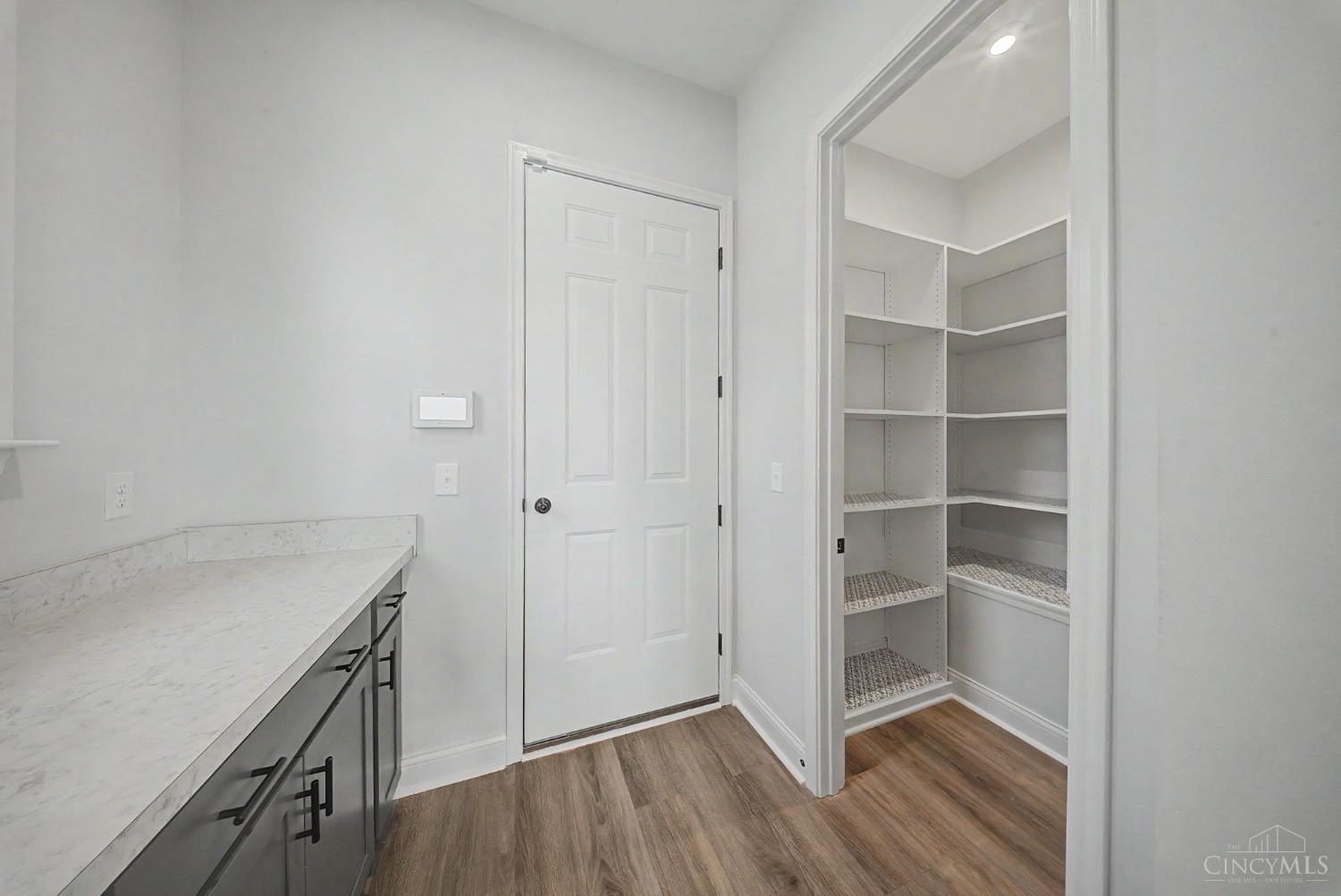 1179 Broadmoor Lane Property Photo 11