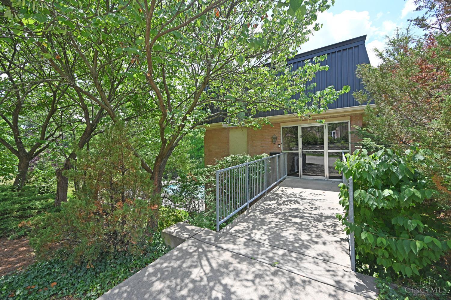 880 Rue De La Paix Property Photo 40
