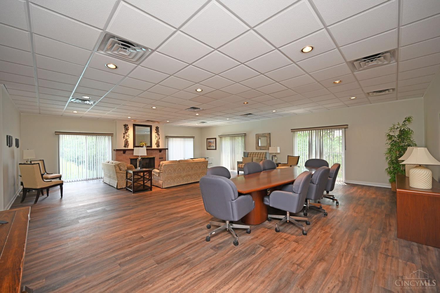 880 Rue De La Paix Property Photo 47