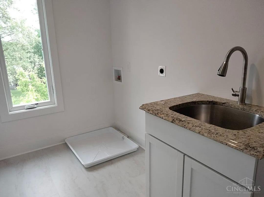 8109 Maxfield Lane Property Photo 16
