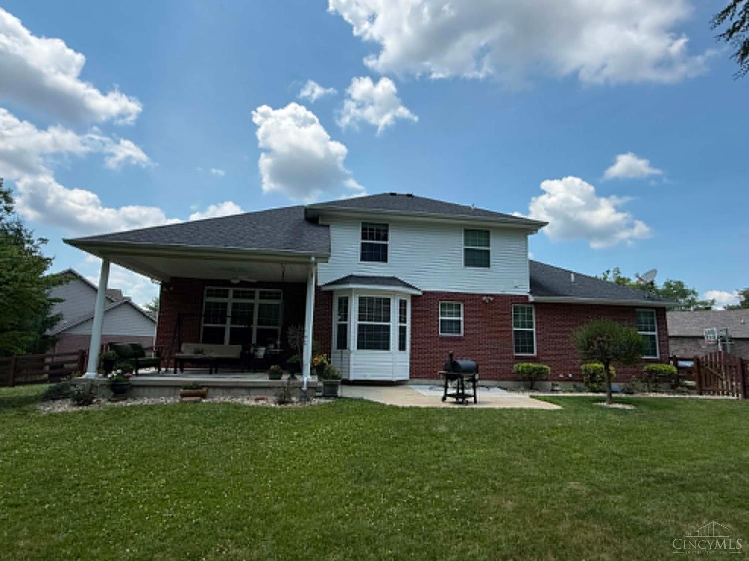 1443 Meadow View Lane Property Photo 4