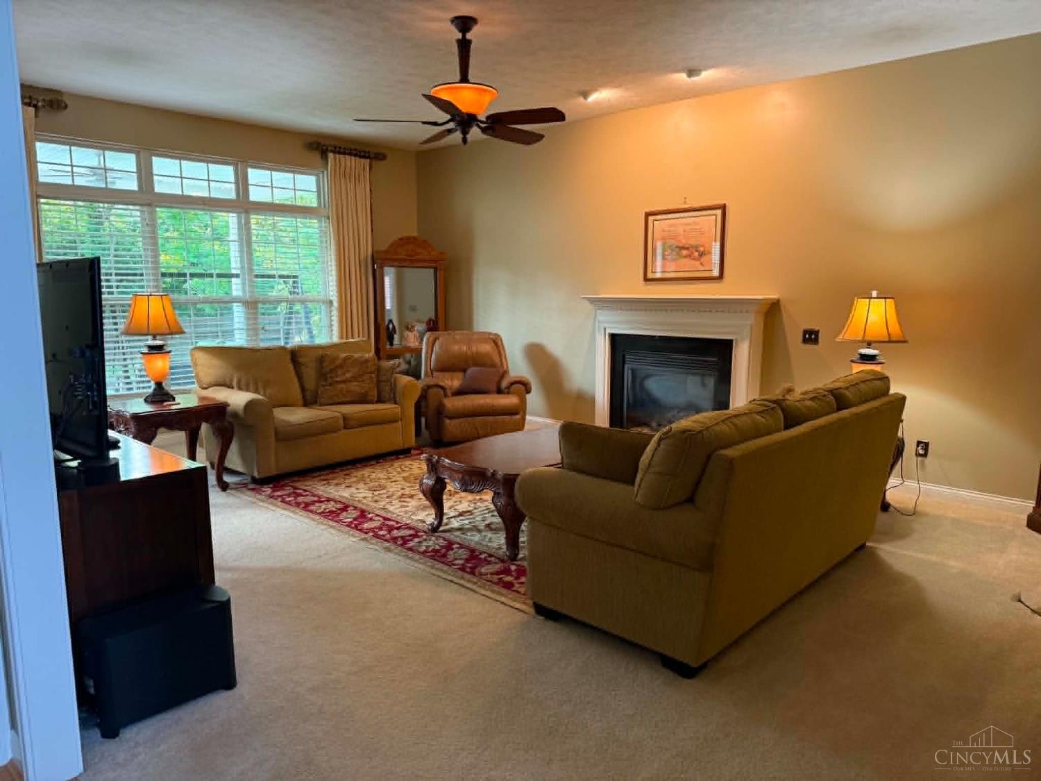 1443 Meadow View Lane Property Photo 7