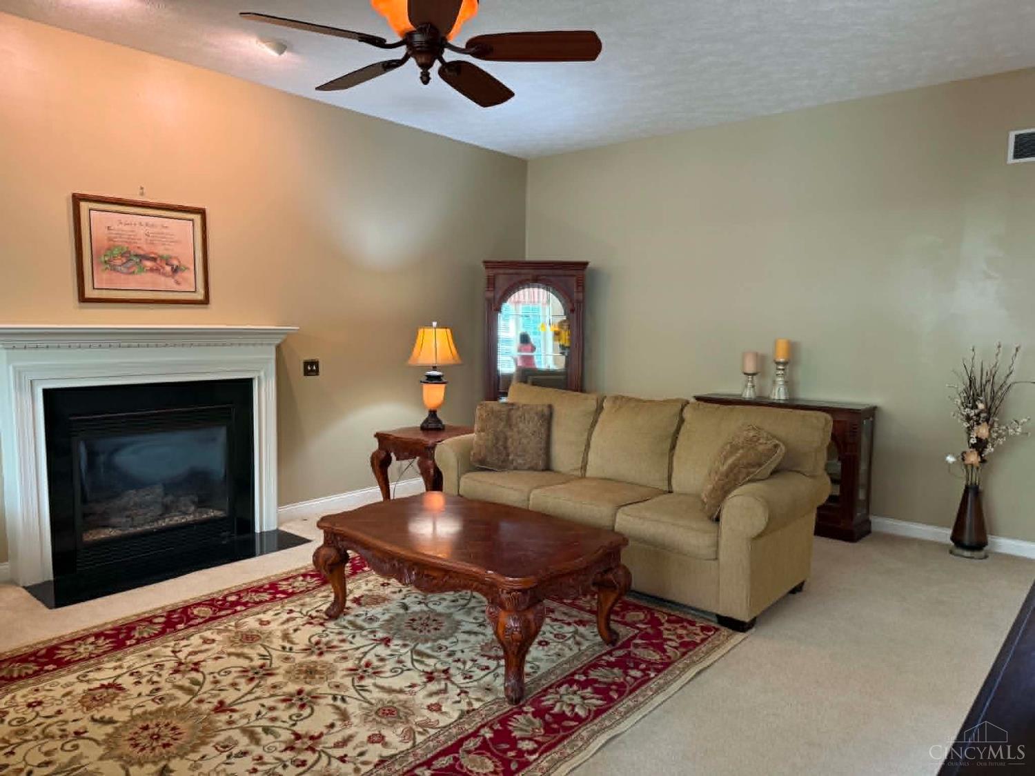 1443 Meadow View Lane Property Photo 8