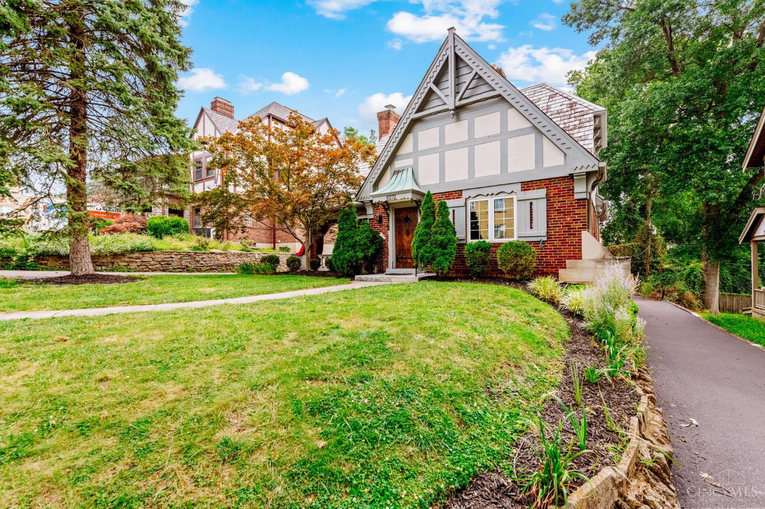 6272 Rogers Park Place Property Photo 1