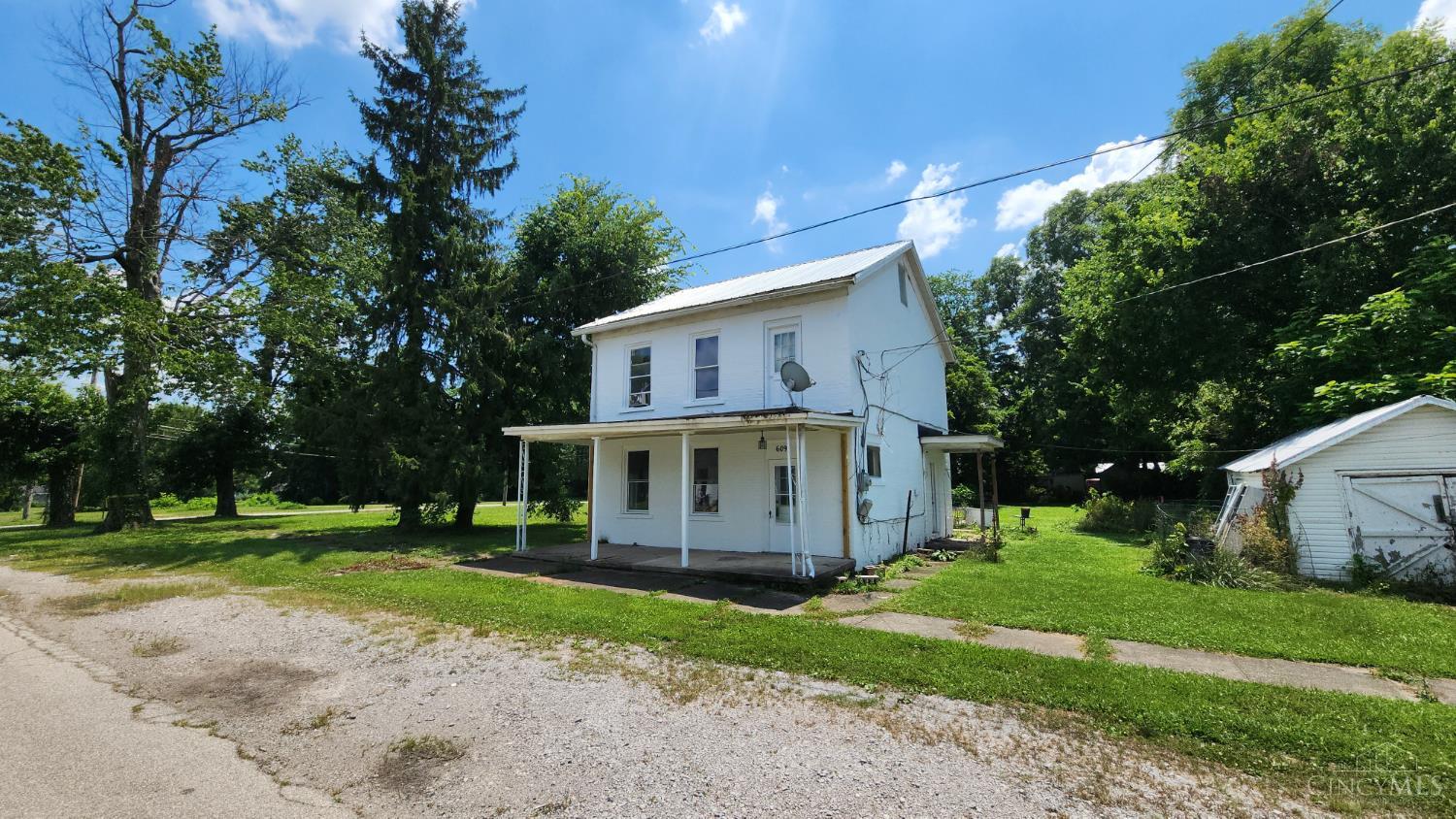 609 Main Street Property Photo 1