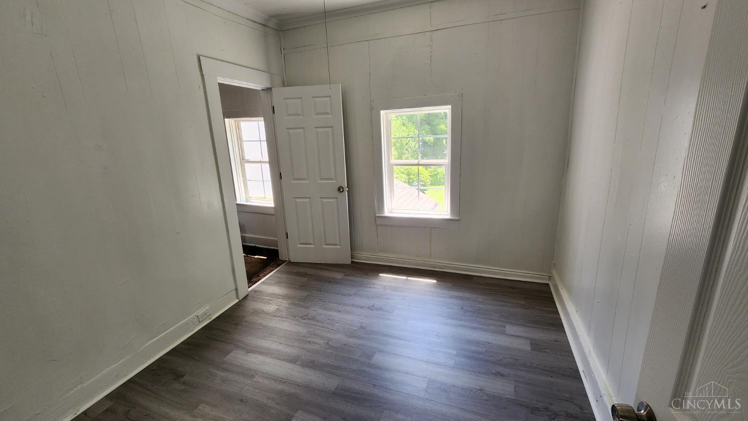 609 Main Street Property Photo 15