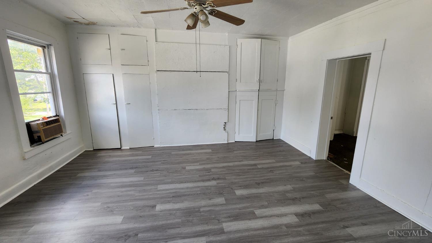 609 Main Street Property Photo 16