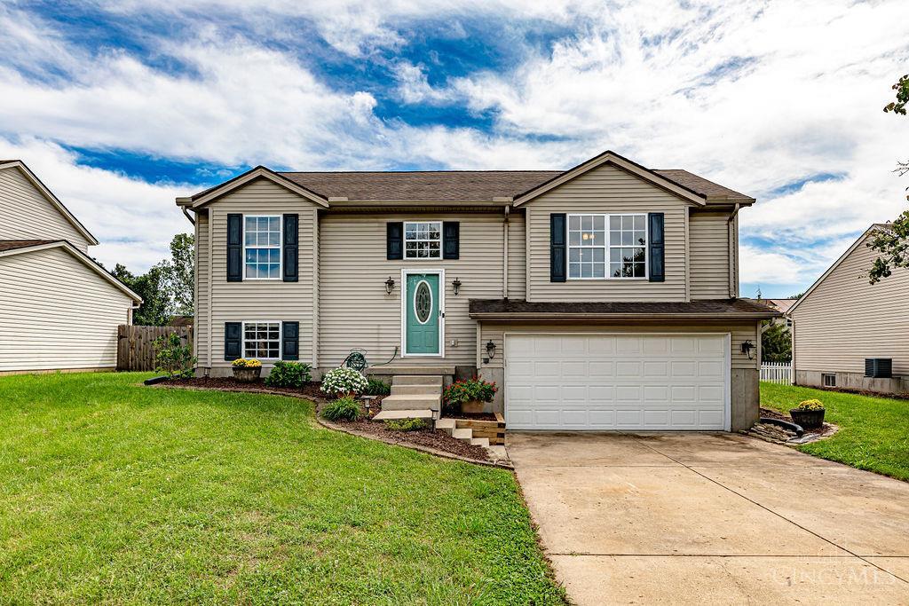 925 Autumn Court Property Photo