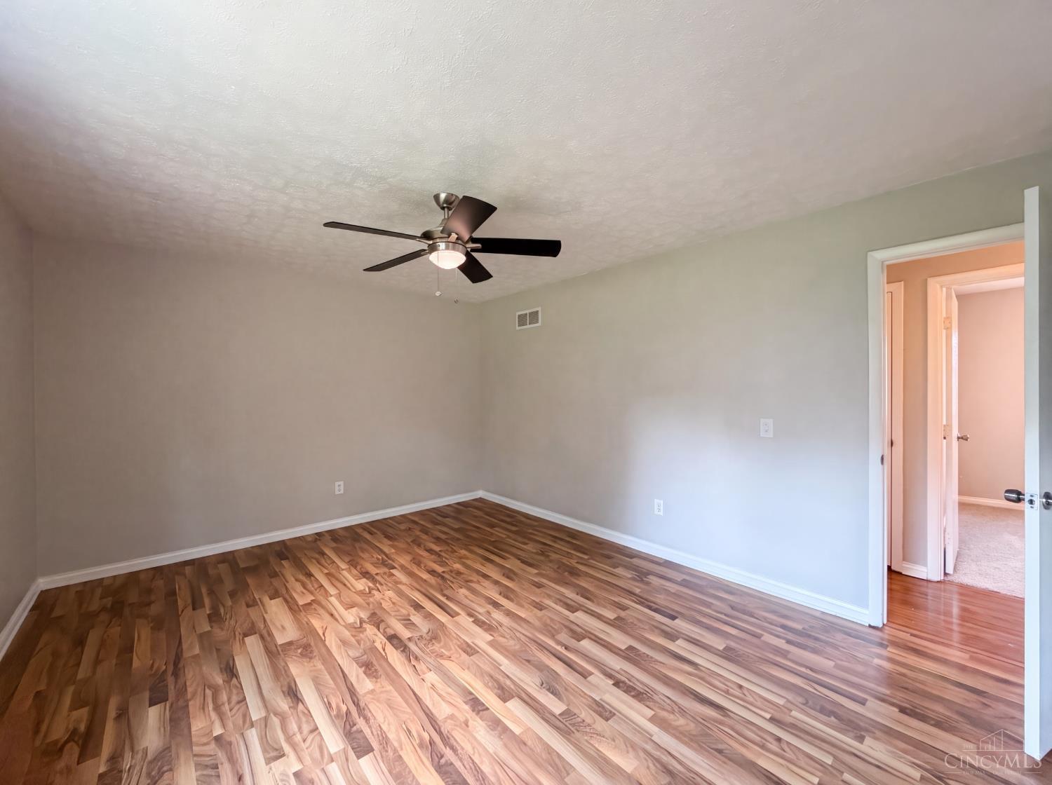 5569 Partridge Circle Property Photo 14