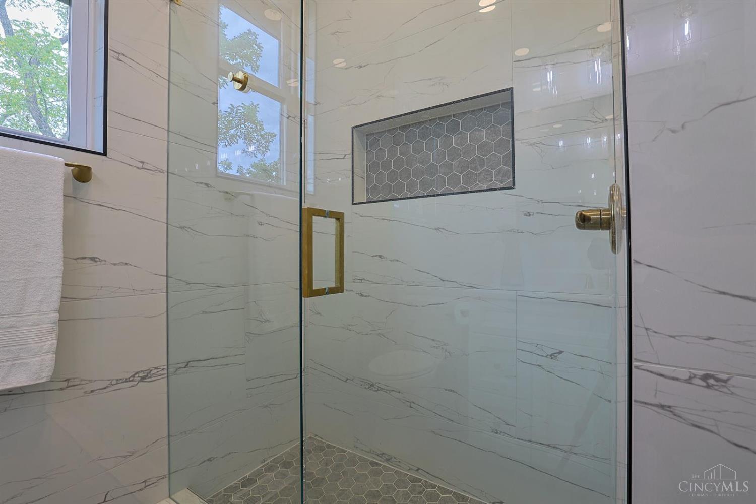 20904 Augusta Drive Property Photo 22