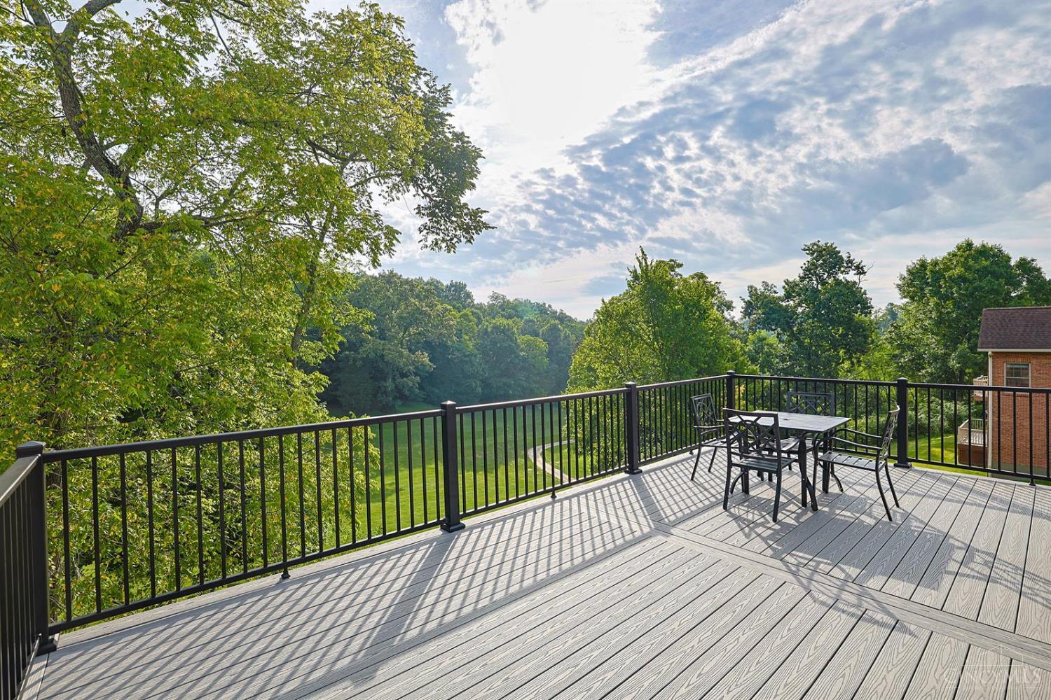 20904 Augusta Drive Property Photo 44