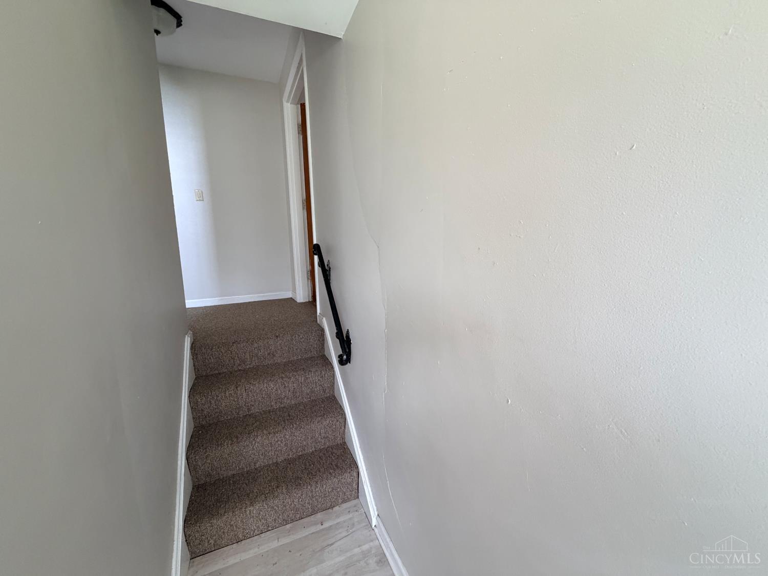 5855 Lathrop Place Property Photo 14
