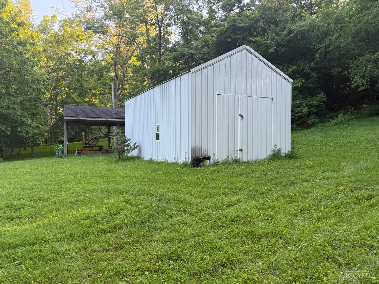 1702 Robinson Hollow Road Property Photo 10